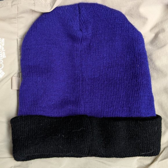 Tweety Bird Looney Tunes beenie - Picture 2 of 2